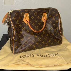 Louis Vuitton Speedy Bag 30 with tag